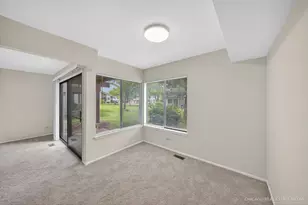 1326 Kingsbury Dr, Hanover Park, IL 60133 - Photo 5