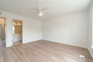 178 W Hampton Dr, Round Lake, IL 60073 - Photo 17