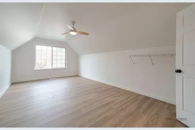 178 W Hampton Drive, Round Lake, IL 60073 - Photo 19