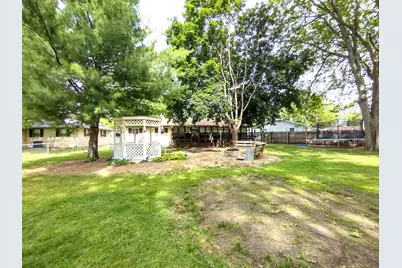2321 Devon Court, Loves Park, IL 61111 - Photo 9