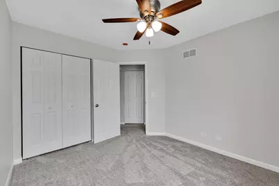 943 Four Seasons Boulevard #943, Aurora, IL 60504 - Photo 13