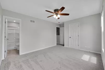 943 Four Seasons Boulevard #943, Aurora, IL 60504 - Photo 19