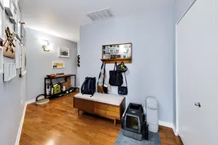 873 N Larrabee St, Chicago, IL 60610 - Photo 3