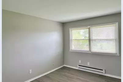 2030 Kevin Drive, Montgomery, IL 60538 - Photo 9