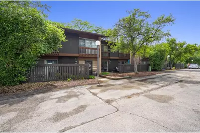5936 Greenview Road #5936, Lisle, IL 60532 - Photo 3