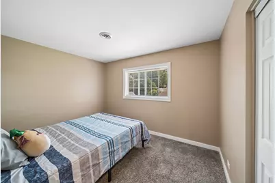 319 W Central Avenue, Lombard, IL 60148 - Photo 17