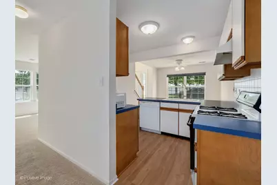 624 Beaver Court #624, Naperville, IL 60563 - Photo 5