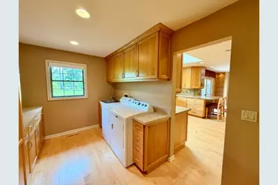 11N071 Johnstown Road, Elgin, IL 60124 - Photo 19