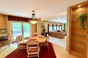 11N071 Johnstown Rd, Elgin, IL 60124 - Photo 11