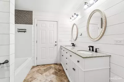 144 E Grant Street, Leland, IL 60531 - Photo 7