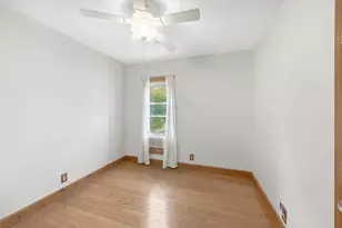 211 N Maple St, Grant Park, IL 60940 - Photo 21