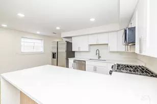 13240 S Riverdale Ave, Chicago, IL 60827 - Photo 11