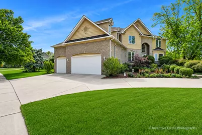 2341 Courtland Court, Aurora, IL 60502 - Photo 3