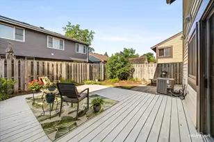 30W056 Buckthorn Ct, Warrenville, IL 60555 - Photo 23