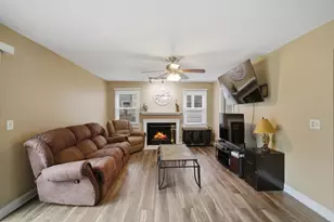 55 Washington Ave, Streamwood, IL 60107 - Photo 13