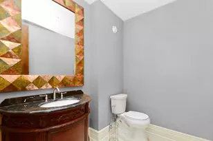 211 E Ohio St, Chicago, IL 60611 - Photo 9