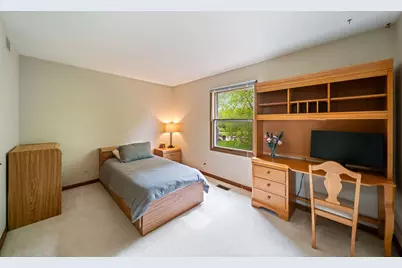 2405 Cimarron Court, Naperville, IL 60565 - Photo 15