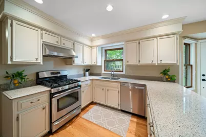2405 Cimarron Court, Naperville, IL 60565 - Photo 5