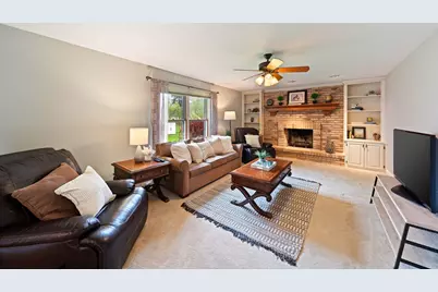 2405 Cimarron Court, Naperville, IL 60565 - Photo 7