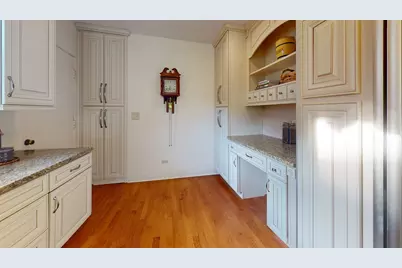 315 E Union Avenue, Wheaton, IL 60187 - Photo 45