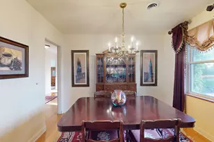 315 E Union Ave, Wheaton, IL 60187 - Photo 5