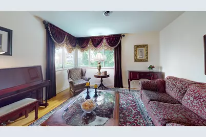 315 E Union Avenue, Wheaton, IL 60187 - Photo 49