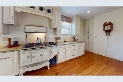 315 E Union Avenue, Wheaton, IL 60187 - Photo 47