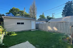 1613 W Berwyn Ave, Chicago, IL 60640 - Photo 13