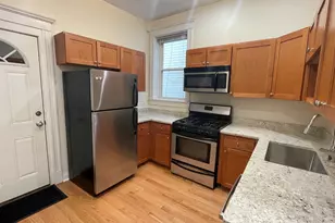 1613 W Berwyn Ave, Chicago, IL 60640 - Photo 7