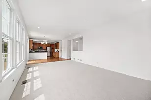 1285 Mallard Ln, Hoffman Estates, IL 60192 - Photo 25