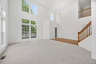 1285 Mallard Ln, Hoffman Estates, IL 60192 - Photo 17
