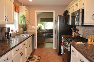 3813 Illinois St, Crystal Lake, IL 60014 - Photo 11