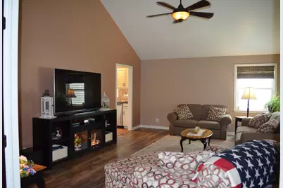 3813 Illinois Street, Crystal Lake, IL 60014 - Photo 17