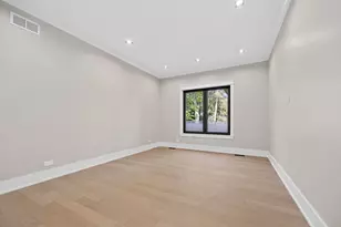 1801 N Clarence Ave, Arlington Heights, IL 60004 - Photo 23