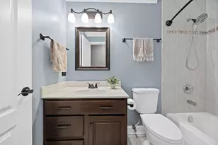 1680 Logan St, Roselle, IL 60172 - Photo 27