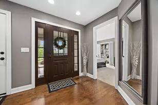 1680 Logan St, Roselle, IL 60172 - Photo 23