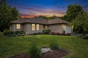 1680 Logan St, Roselle, IL 60172 - Photo 1