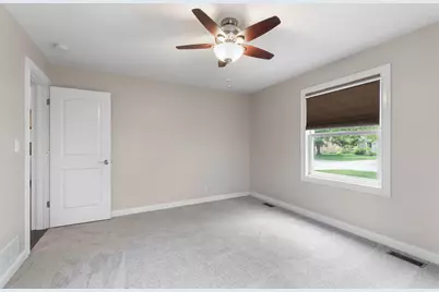 428 Ingleside Avenue, Aurora, IL 60506 - Photo 9