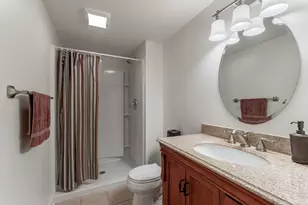 428 Ingleside Ave, Aurora, IL 60506 - Photo 13