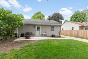 428 Ingleside Ave, Aurora, IL 60506 - Photo 15