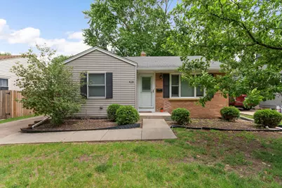 428 Ingleside Avenue, Aurora, IL 60506 - Photo 1