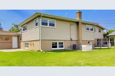 7630 Beckwith Road, Morton Grove, IL 60053 - Photo 31