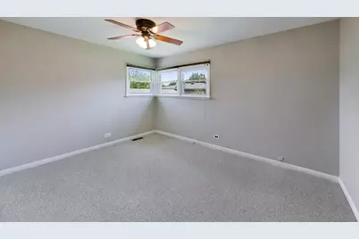 7630 Beckwith Road, Morton Grove, IL 60053 - Photo 15