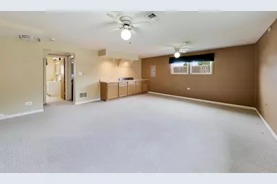 7630 Beckwith Road, Morton Grove, IL 60053 - Photo 23