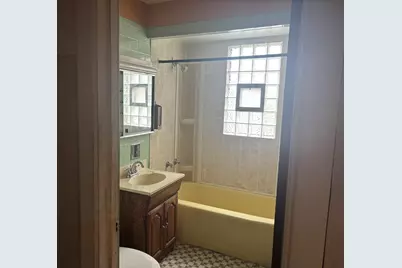 1028 Thomas Avenue, Forest Park, IL 60130 - Photo 19