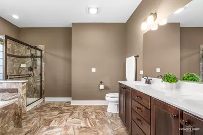 2832 Chevy Chase Lane, Naperville, IL 60564 - Photo 19