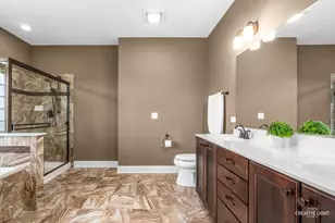 2832 Chevy Chase Ln, Naperville, IL 60564 - Photo 19