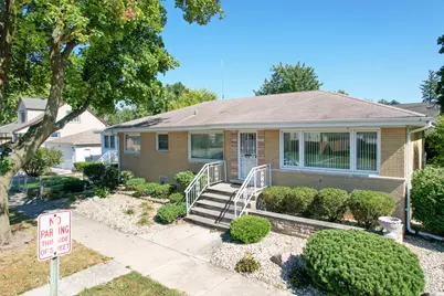 8636 40th Street, Lyons, IL 60534 - Photo 1