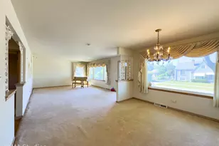 8636 40th St, Lyons, IL 60534 - Photo 5
