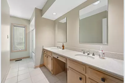 16762 S Deer Path Drive, Homer Glen, IL 60491 - Photo 31